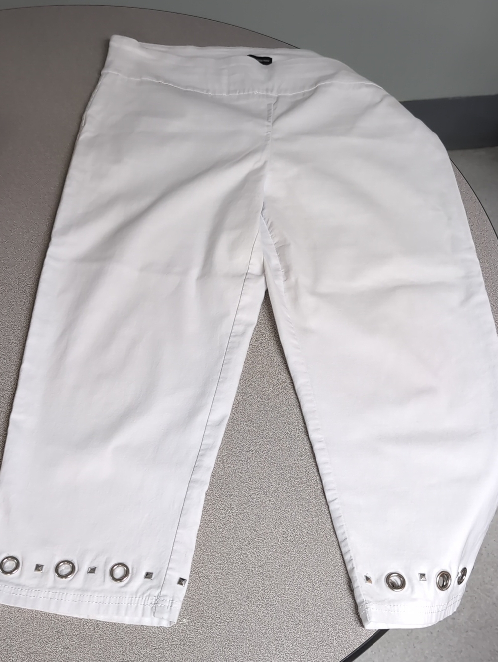 new directions White Cropped Pants with Eyelet Hem